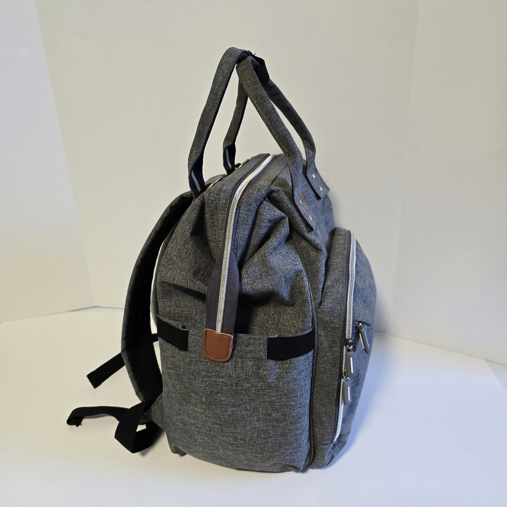 Diaper/Baby Breastfeeding Bag Backpack - Picture 5 of 16